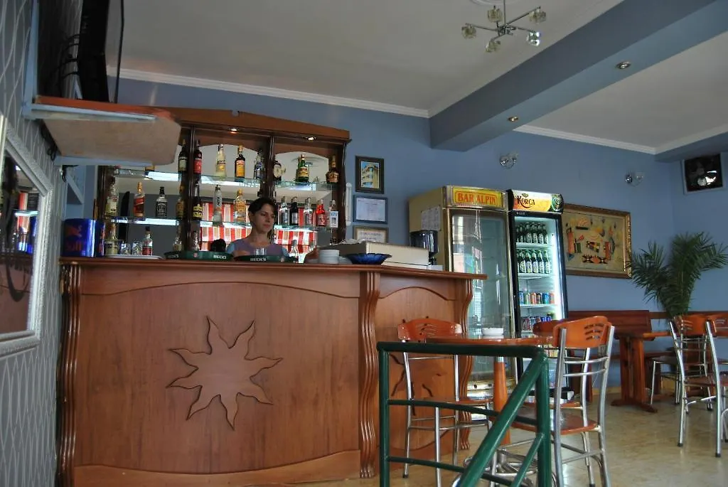 Alpin Hotel Tirana Albanien